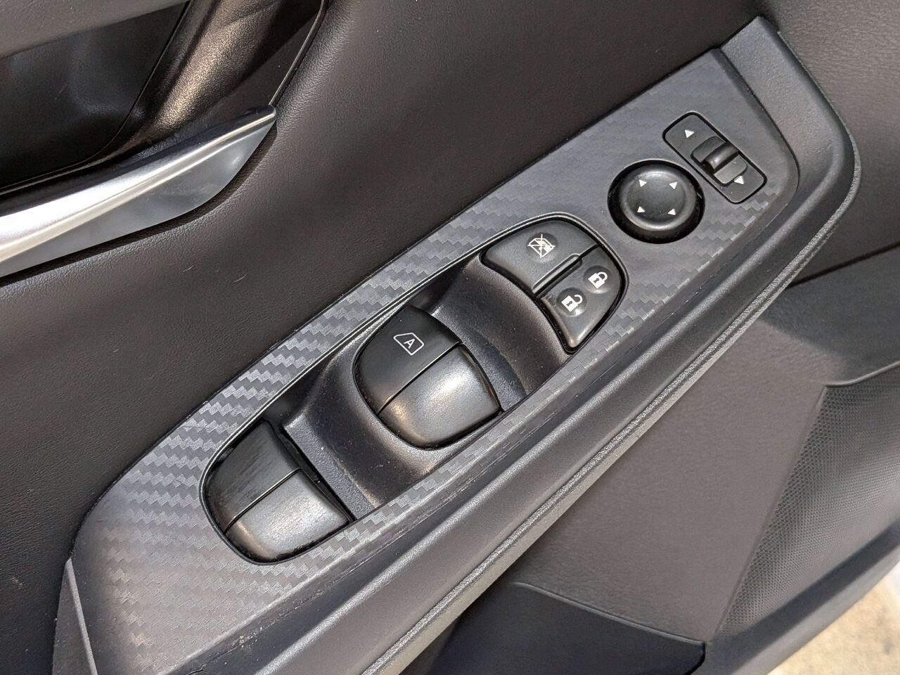 2024 Nissan Sentra SV CVT White Val-David - photo #32