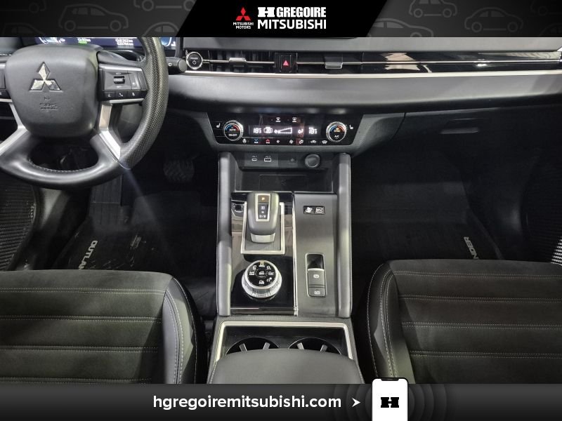 Mitsubishi Outlander PHEV 2025 Bleu Saint-Eustache - photo #25