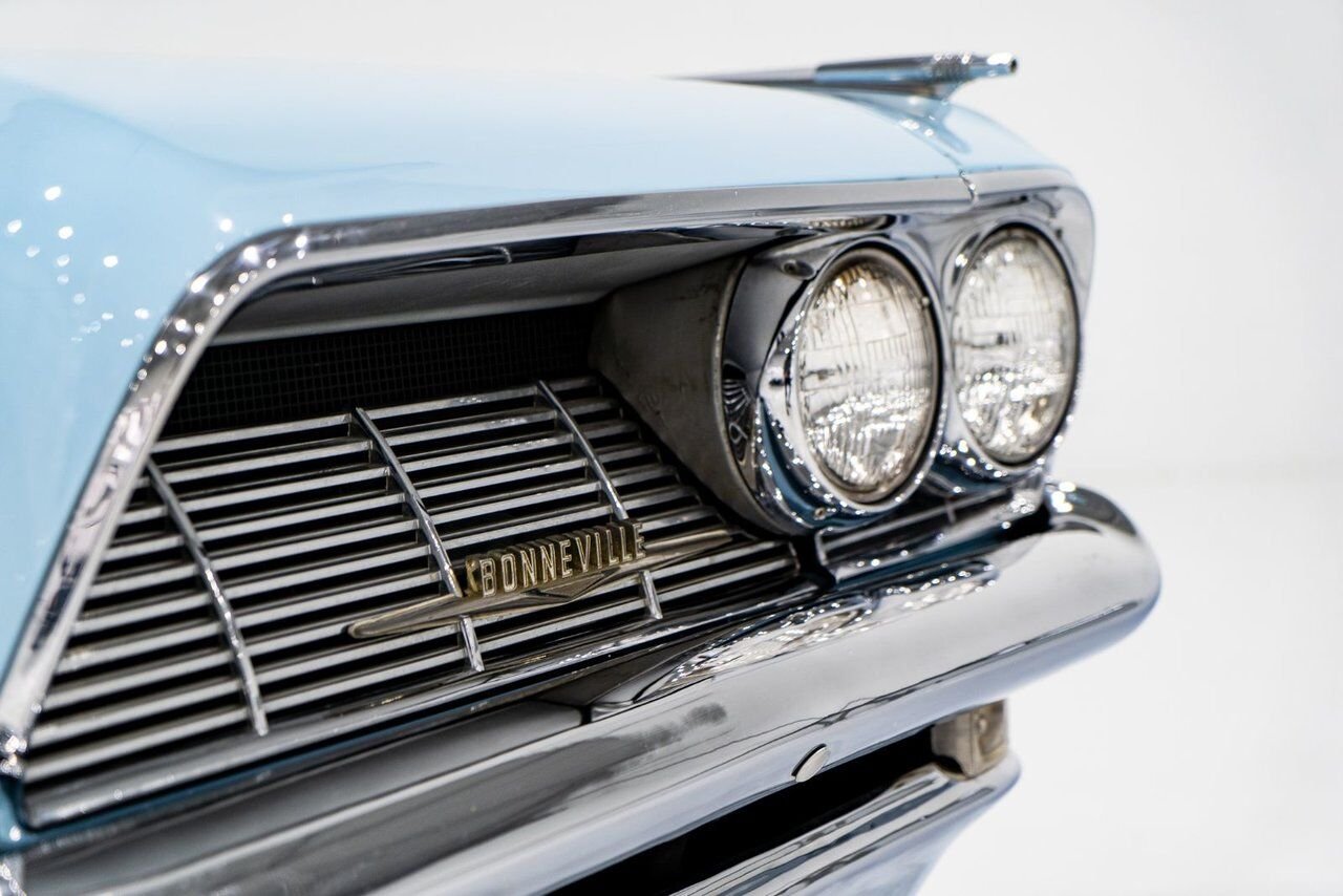1961 Pontiac Bonneville **PRIX EN USD**C8 Suffix 389cu.in. TriPower 4 Speed Blue Montreal - photo #3