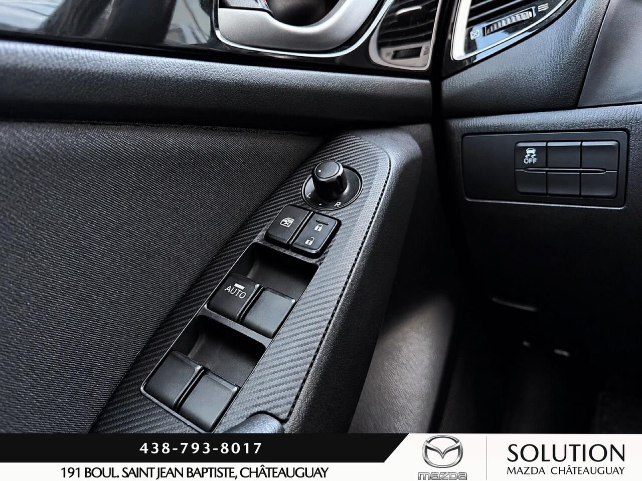 Mazda 3 SPORT AUTOMATIQUE / BLUETOOTH / SIEGES ET VOLANT CHAUFFANTS 2016 Blanc Châteauguay - photo #14