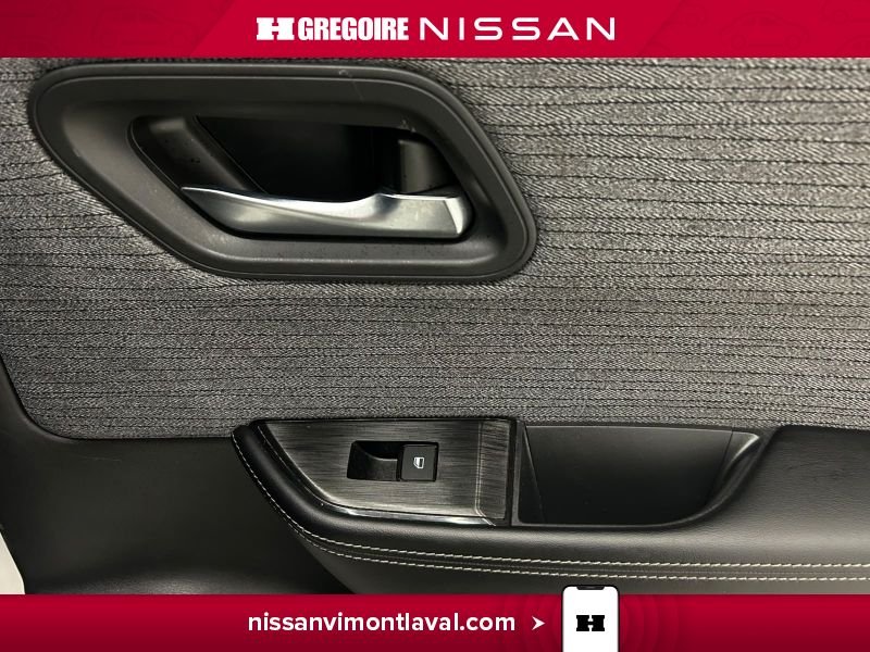 2023 Nissan Rogue White Laval - photo #14