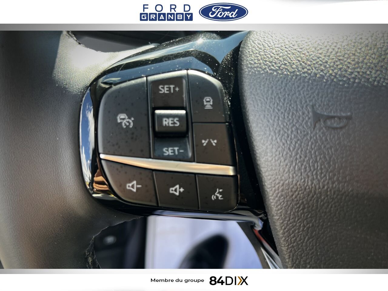 2024 Ford Escape Blue Granby - photo #16
