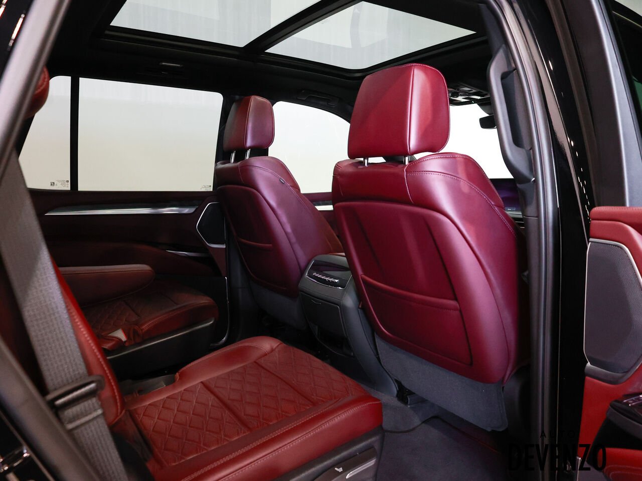 Cadillac Escalade 2025 Noir Saint-Eustache - photo #6