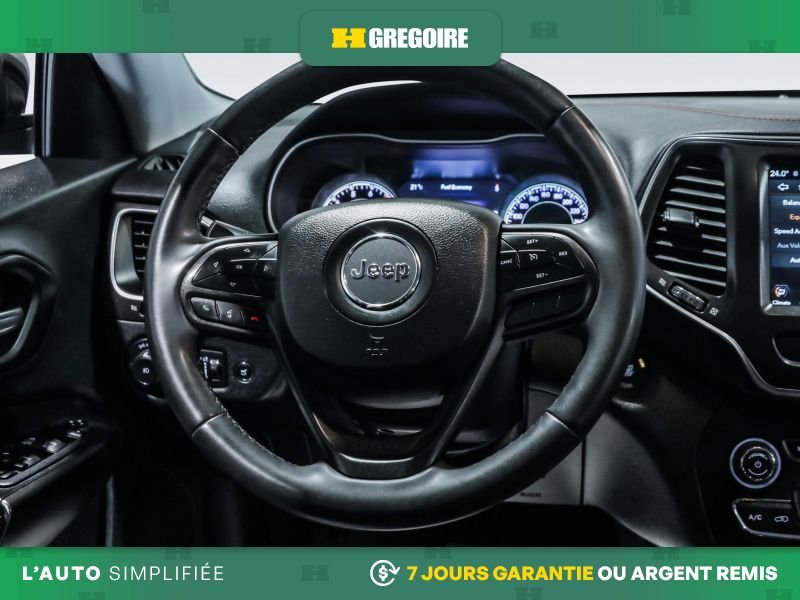Jeep Cherokee 821880 | TRAILHAWK AWD AUTO A/C CUIR NAV GR ELECT MAGS CAM 2022 Gris Laval - photo #18
