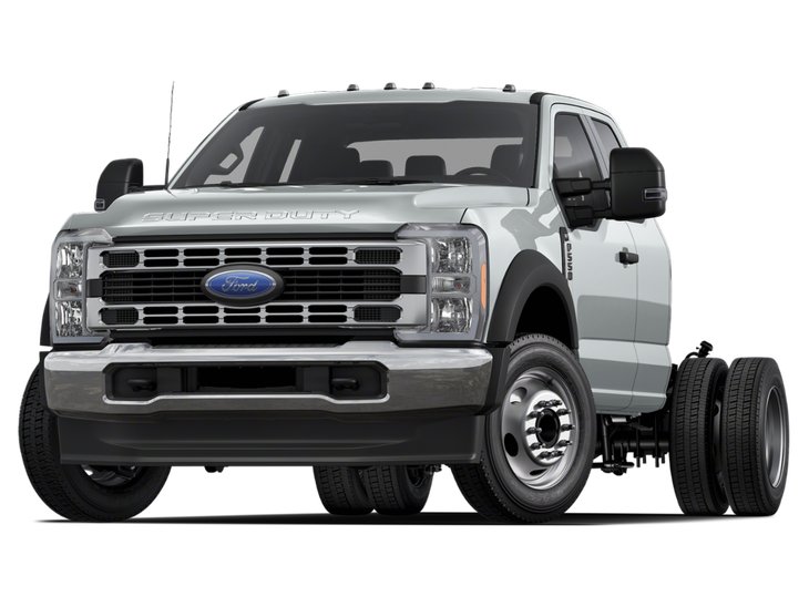 2026 Ford Super Duty F-550 DRW Châssis-cabines XLT