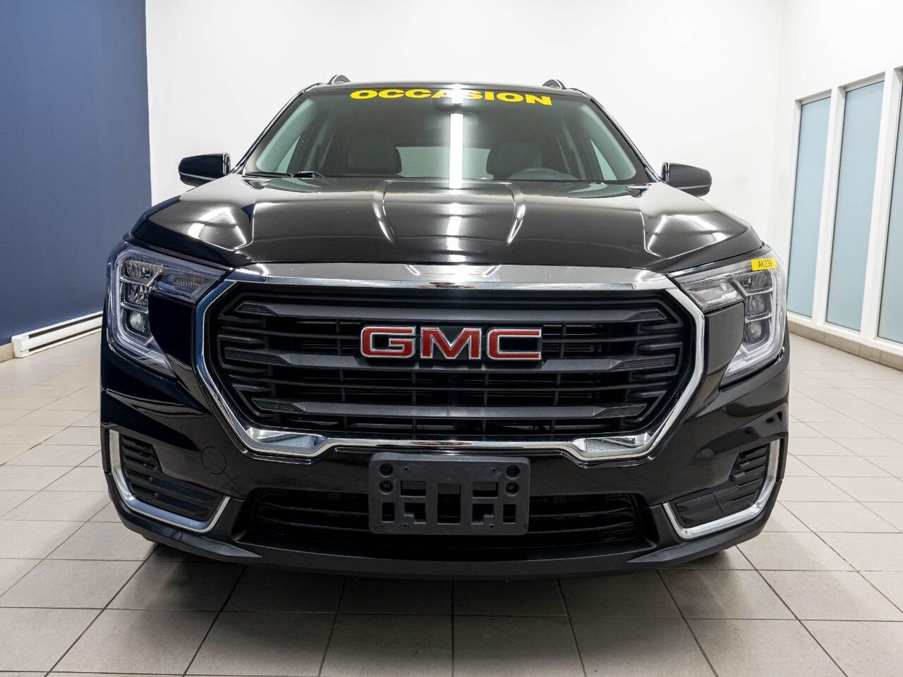 GMC Terrain SLE AWD *SIÈGES CHAUFF* HAYON ELECT REG ADAPT 2024 Noir Saint-Jérôme - photo #3