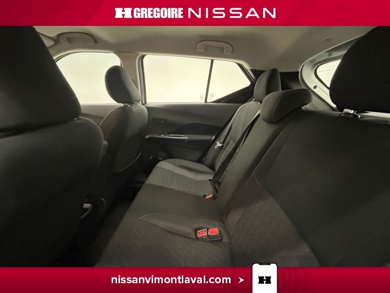 2021 Nissan Kicks White Saint-Eustache - photo #14