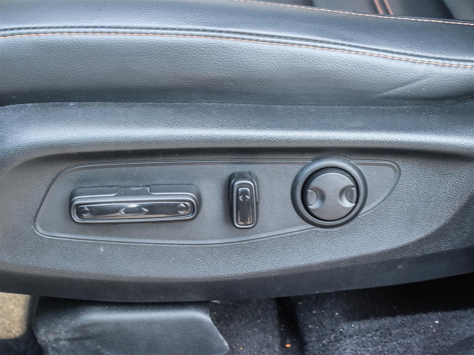 2023 Honda CR-V Hybrid Touring Ottawa & Gatineau - photo #6