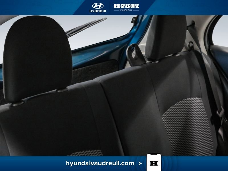 2019 Nissan MICRA Blue Blainville - photo #30