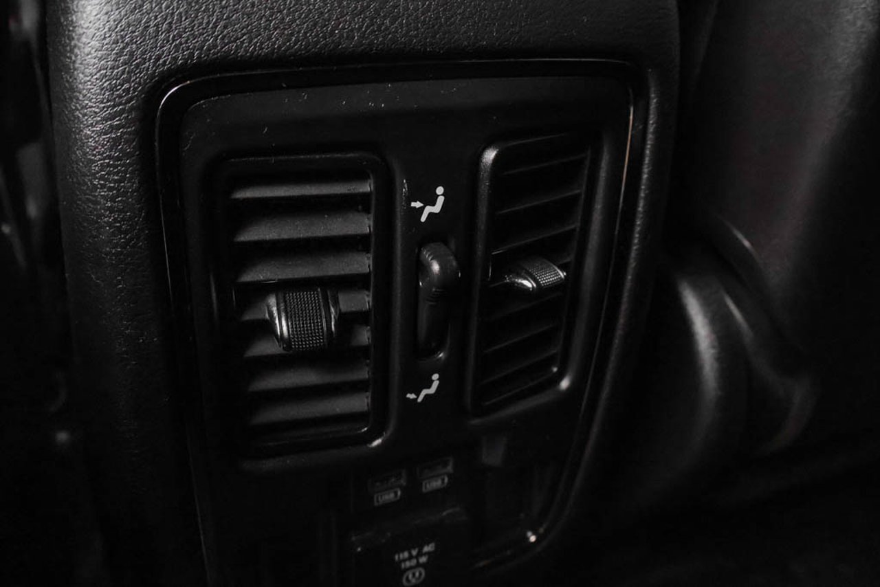 2021 Jeep Grand Cherokee Limited X 4x4 White Sherwood Park - photo #32
