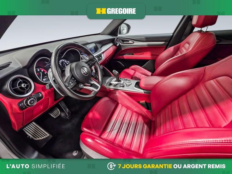 Alfa Romeo Stelvio 823103 | Ti Sport AWD AUTO A/C MAGS CUIR TOIT NAV CAM RECUL 2021 Argent Laval - photo #17