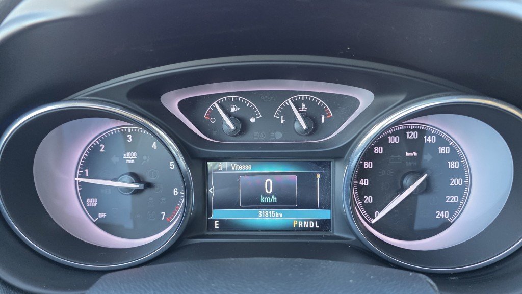 BUICK ENVISION Preferred AWD 2020 Blanc Mont-Laurier - photo #27