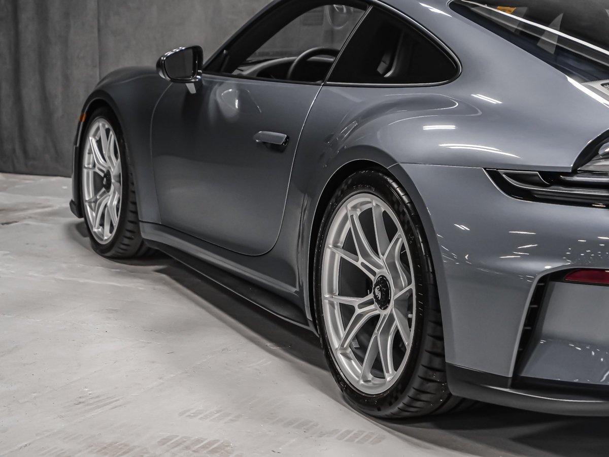 2026 Porsche 911 GT3 TOURING MANUELLE VANADIUM GREY METALLIC Montreal - photo #6