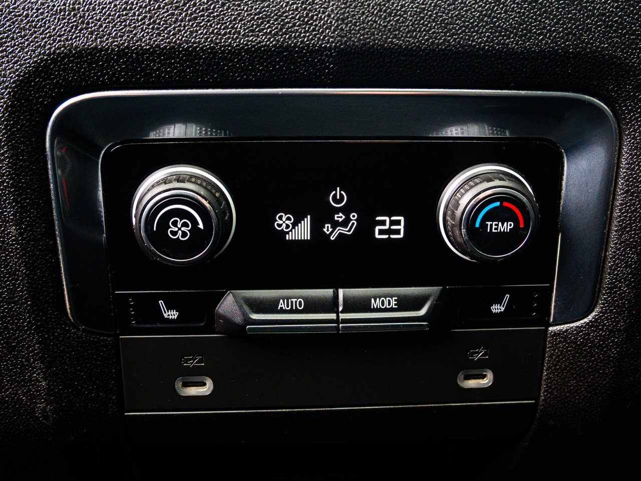 2022 Chevrolet Tahoe 4WD 4dr RST Grey Sherwood Park - photo #25