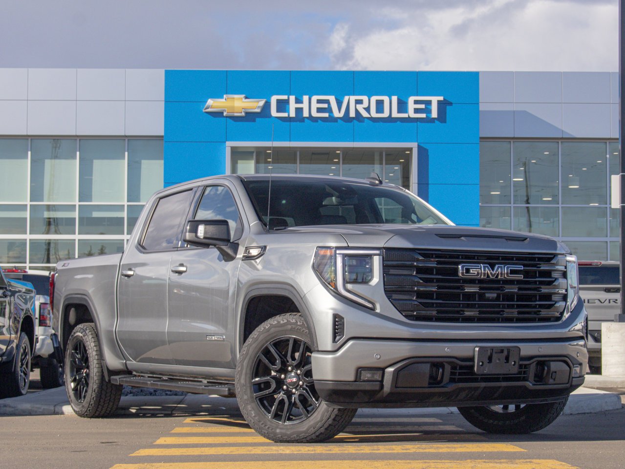 2024 GMC Sierra 1500 4WD Crew Cab 147 Elevation Grey Sherwood Park - photo #14