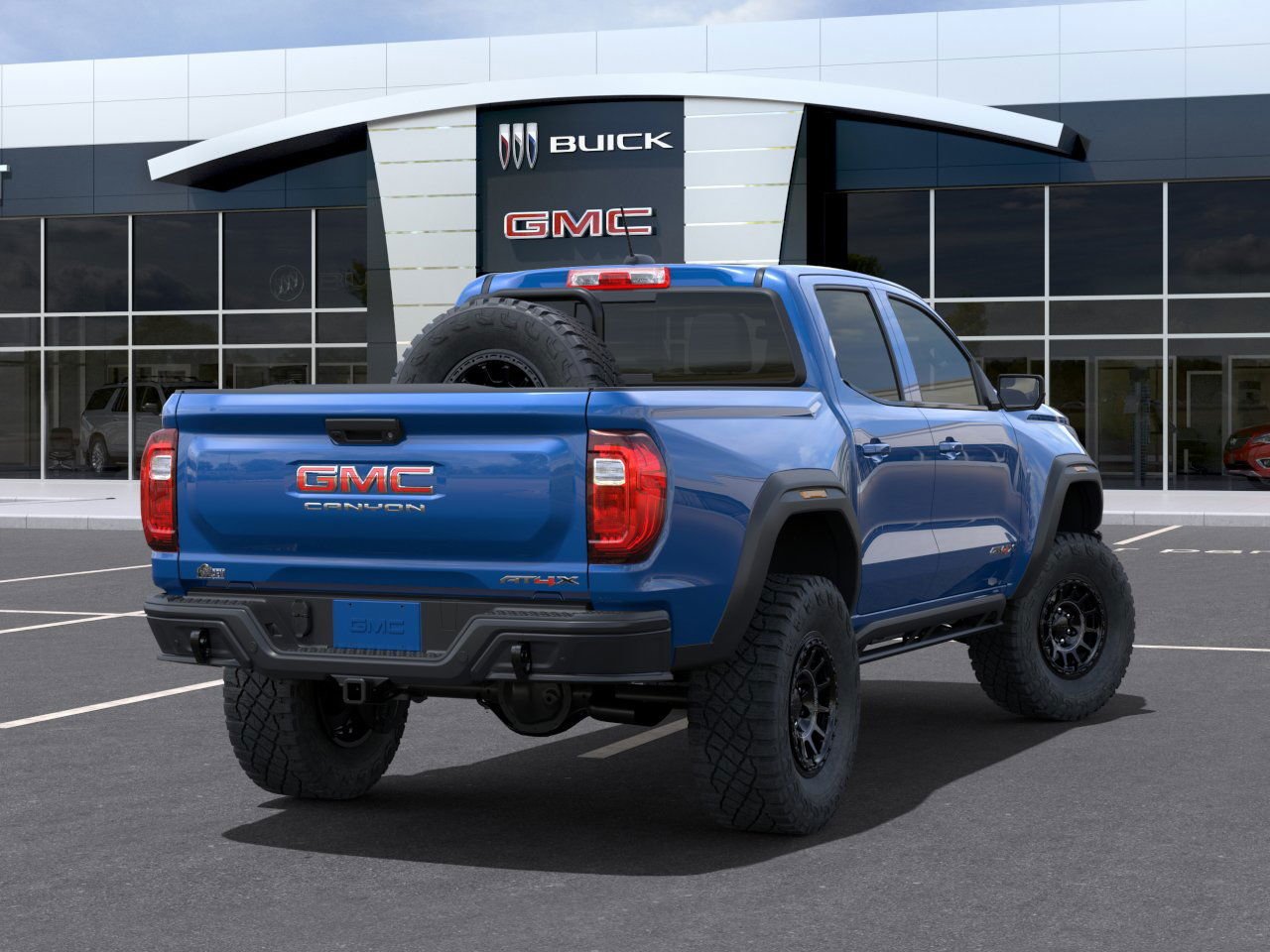 2024 GMC Canyon AT4X Dynamic Blue Metallic Saint-Eustache - photo #3