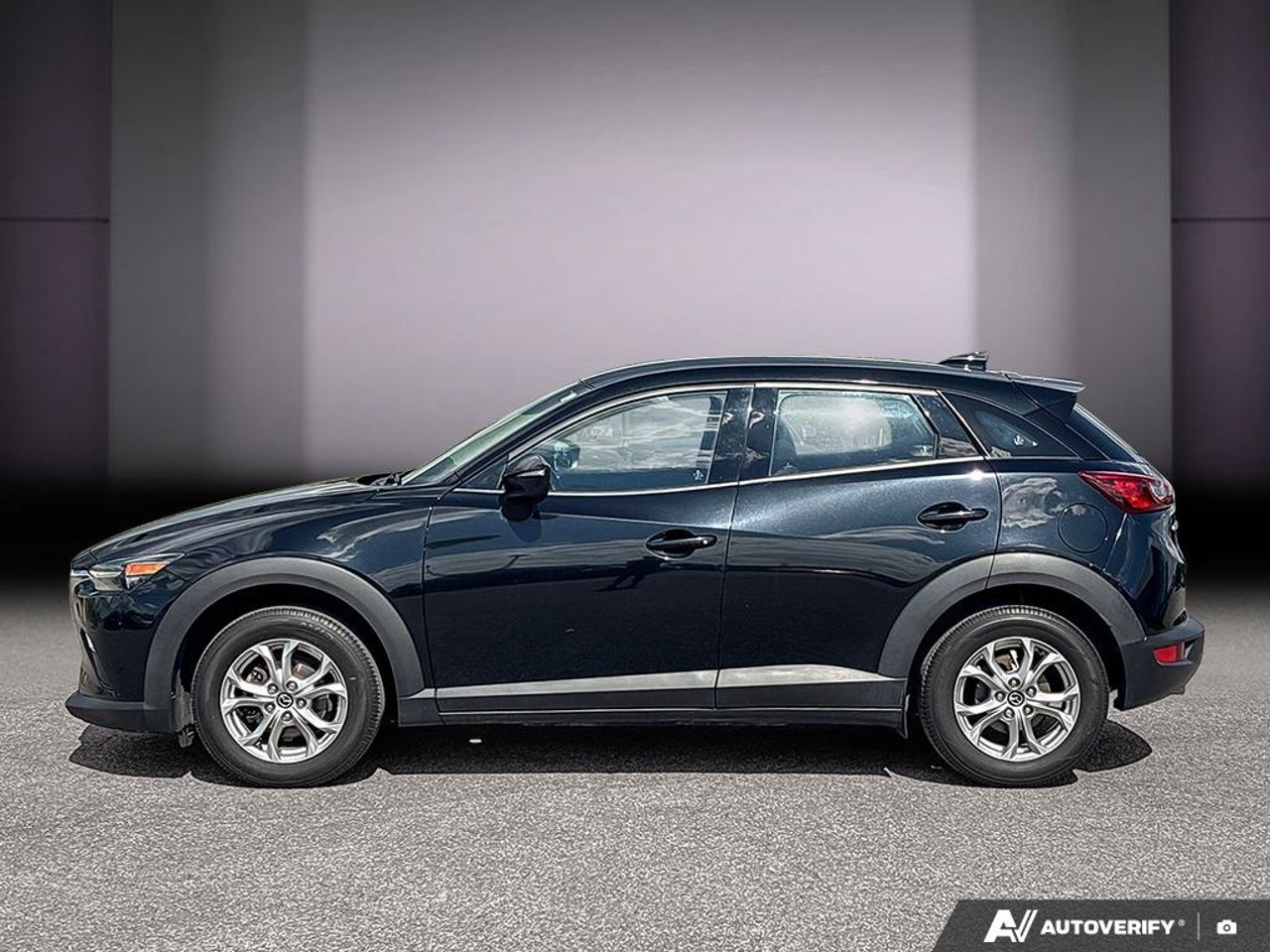 Mazda CX-3 JM1DKDC71K0424253 2019 Noir Mirabel - photo #1