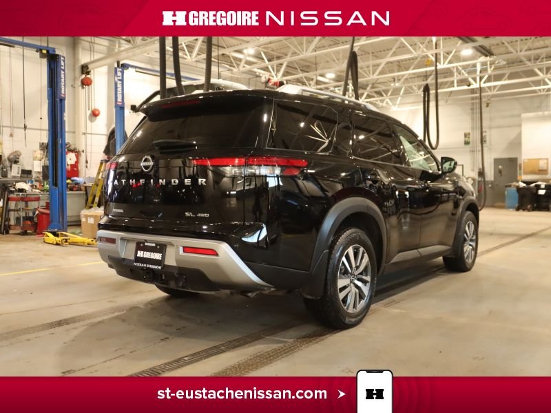 2024 Nissan Pathfinder Black Laval - photo #20