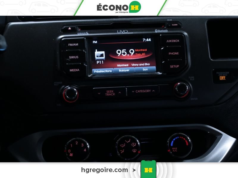 2015 Kia Rio Brown Saint-Eustache - photo #15