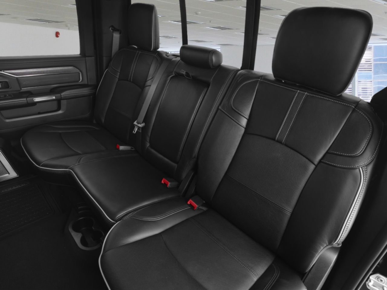 2019 Ram 2500 Big Horn Grey Gatineau - photo #4
