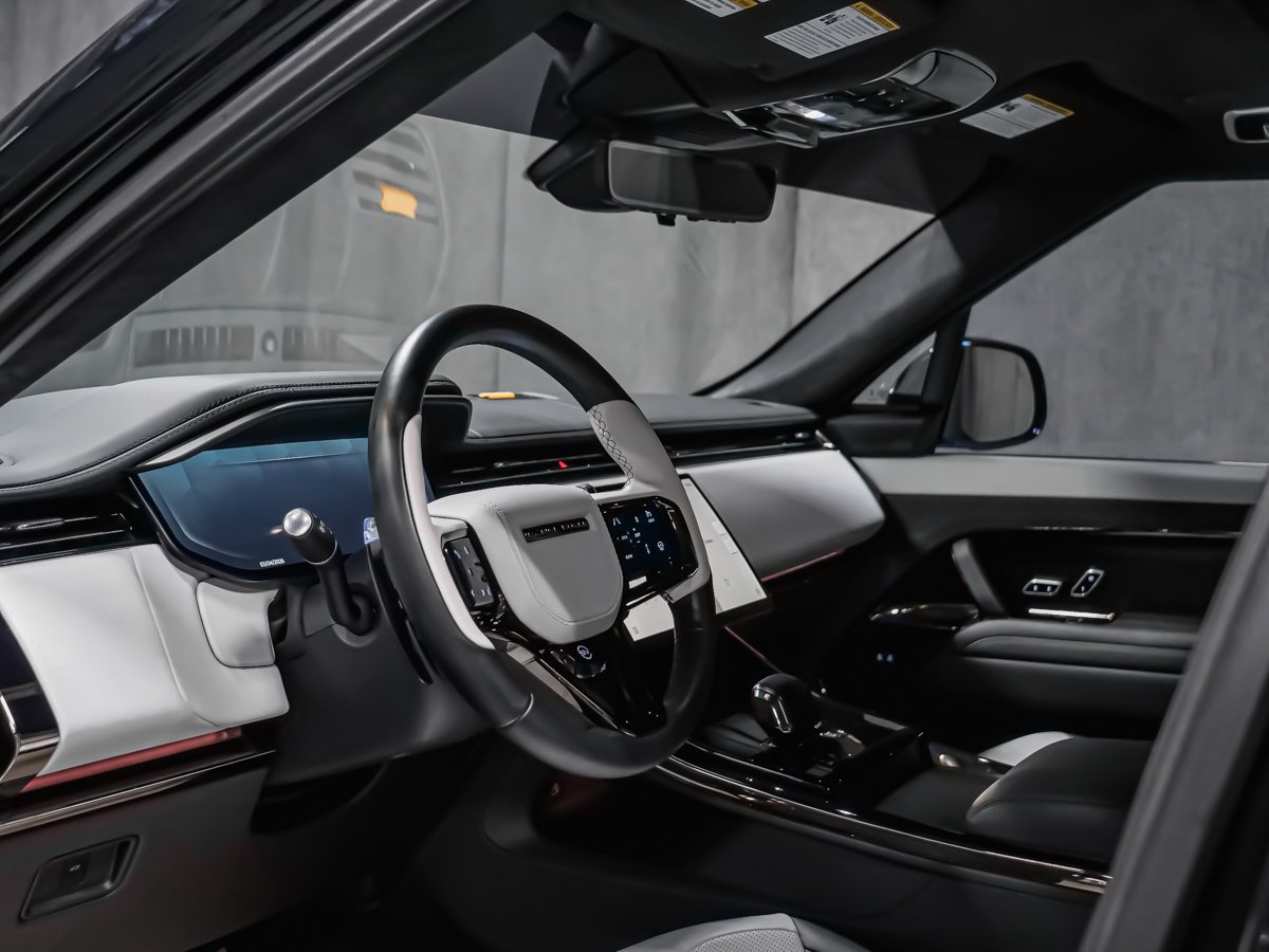 2024 Land Rover Range Rover Sport EDITION ONE SV Black Montreal - photo #18