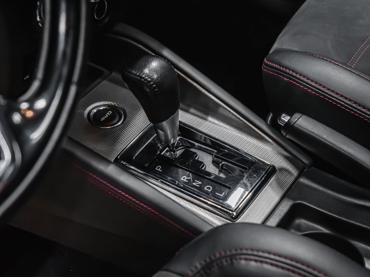 Mitsubishi RVR SEL TOIT PANORAMIQUE 2019 Noir Montréal - photo #7