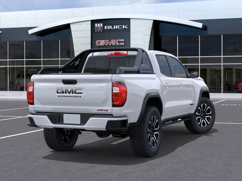 GMC Canyon AT4 2025 Blanc sommet Saint-Eustache - photo #3
