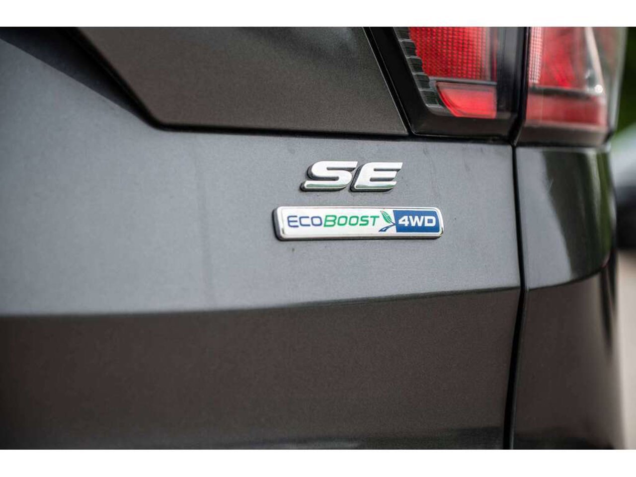 2018 Ford Escape Grey Sainte-Julienne - photo #9