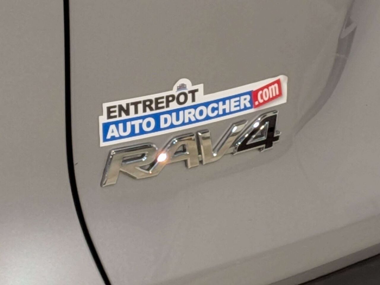 2024 Toyota RAV4 LE AWD Black Val-David - photo #32