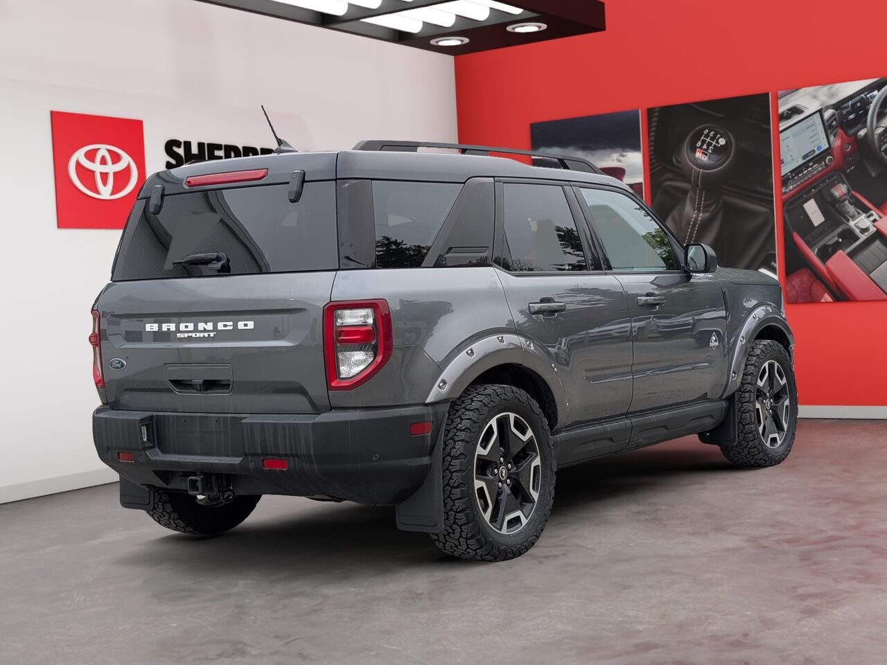 2021 Ford Bronco Sport 3FMCR9C60MRA55962 Grey Sherbrooke - photo #4
