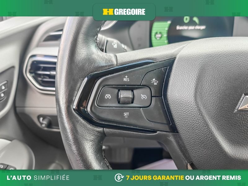 2022 Chevrolet Bolt EUV Silver Blainville - photo #13