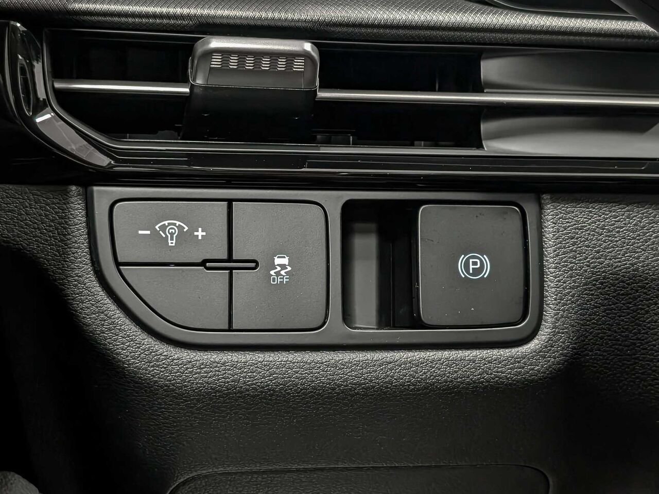 Kia Sportage AWD LX Sièges Chauffants 2026 Noir Sherbrooke - photo #19
