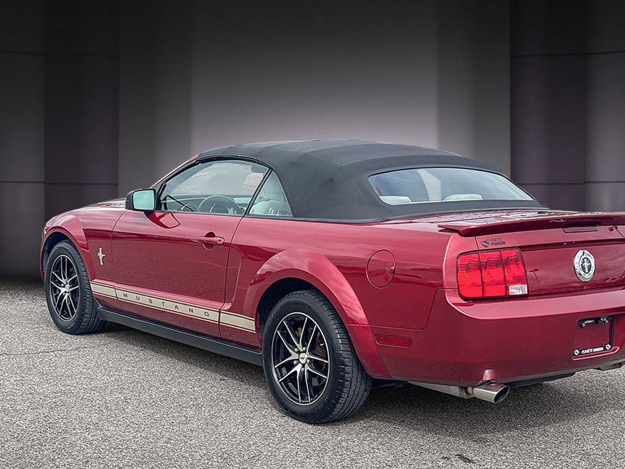Ford Mustang 1ZVFT84N475329610 2007 Rouge vif métallisé Mirabel - photo #2