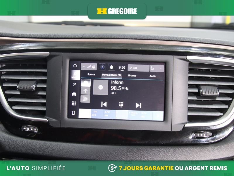 2022 Chrysler Grand Caravan Black Saint-Eustache - photo #18