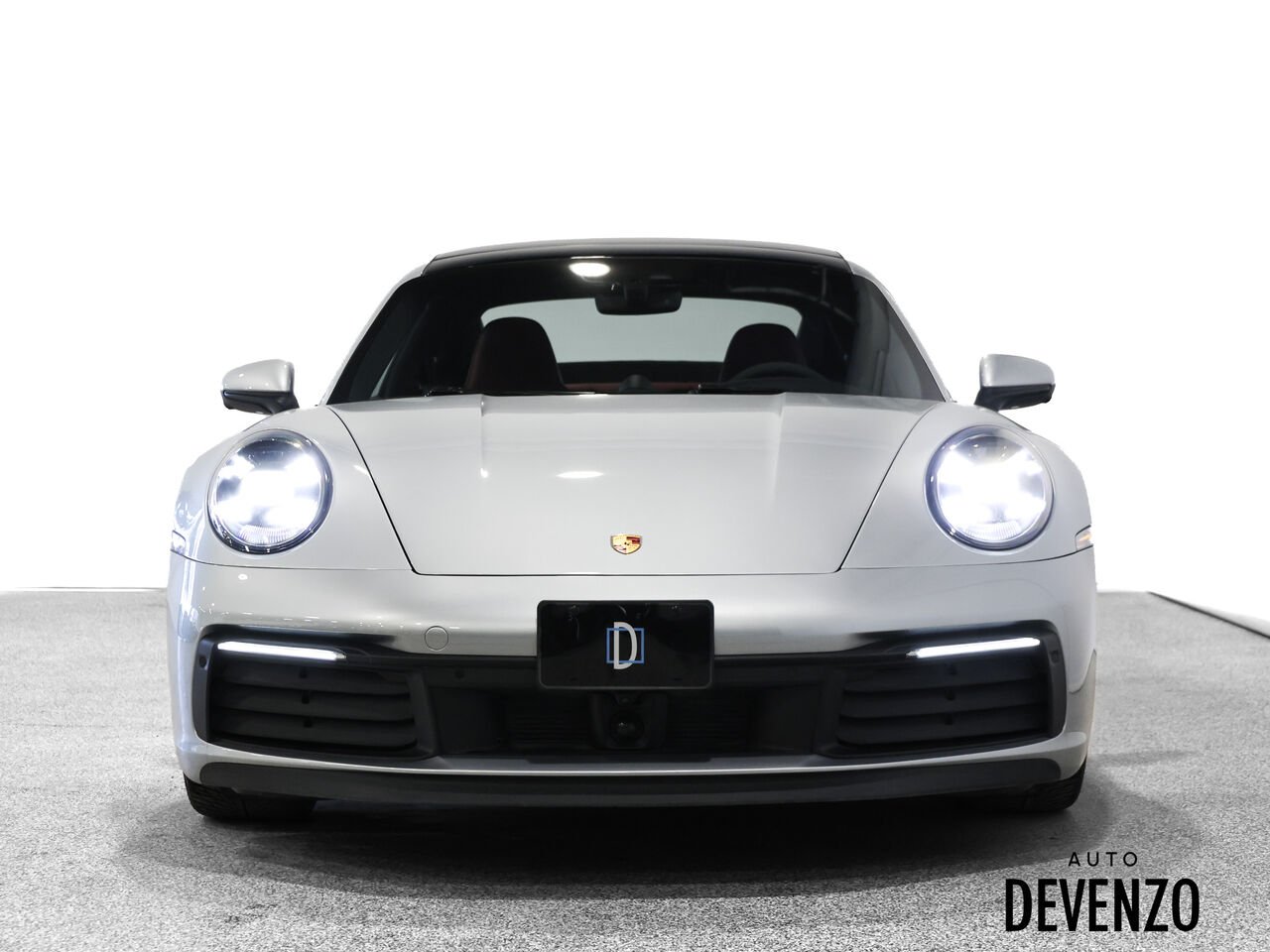2020 Porsche 911 Silver Saint-Eustache - photo #6