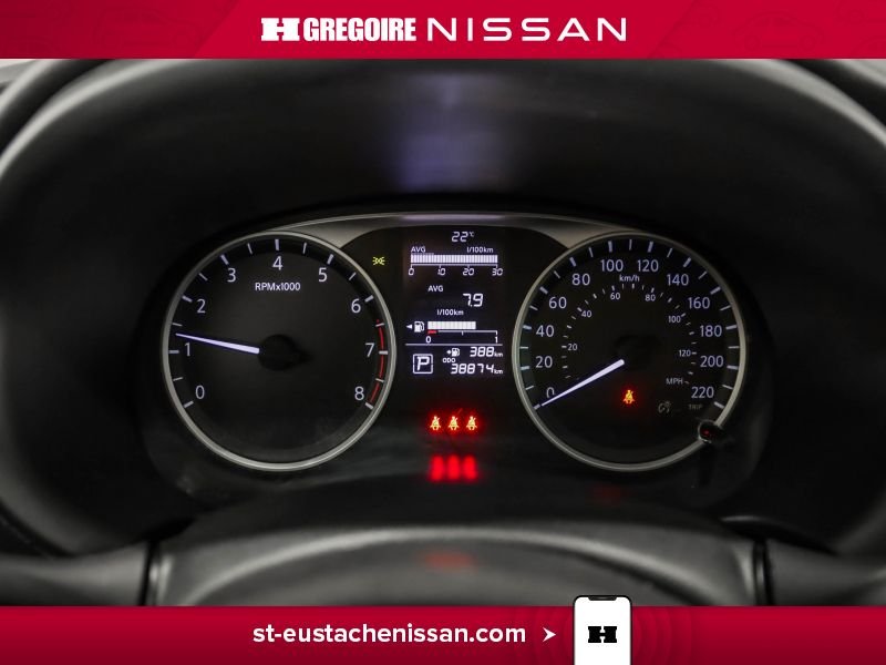 2024 Nissan Kicks White Saint-Eustache - photo #16