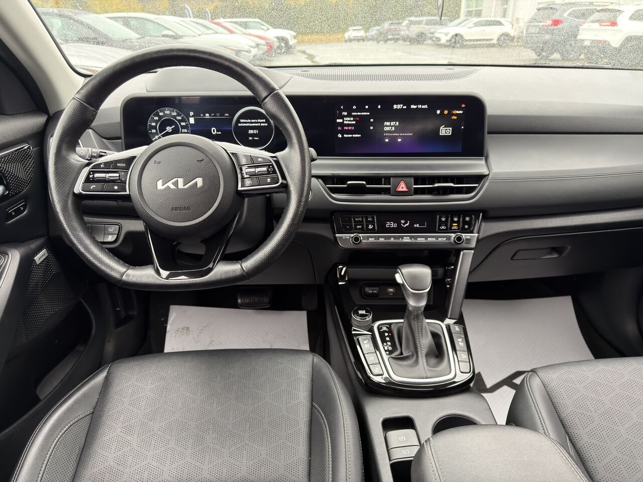 2024 Kia Seltos Black Thetford Mines - photo #16