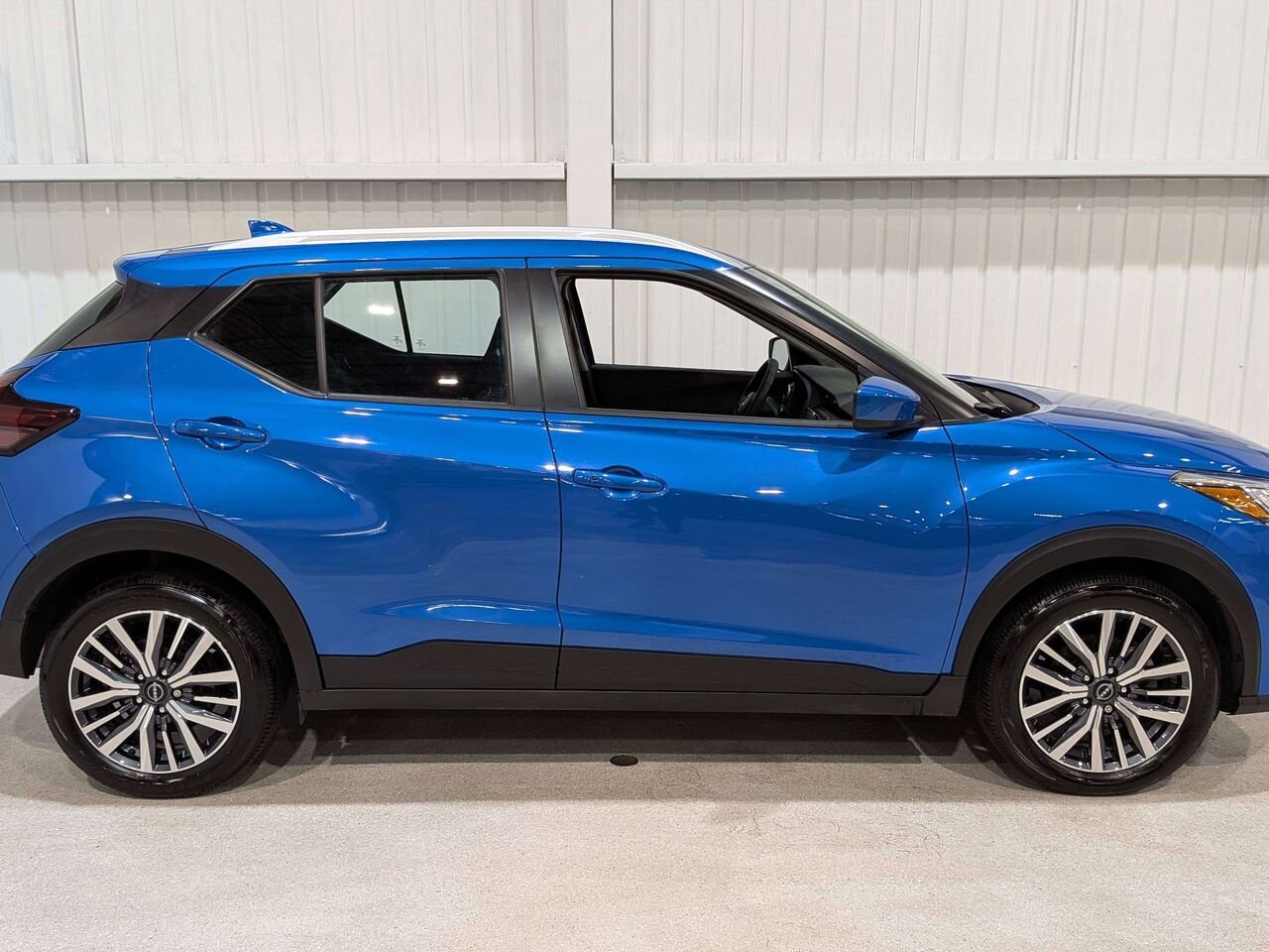 Nissan Kicks 2024 Bleu Val-David - photo #7