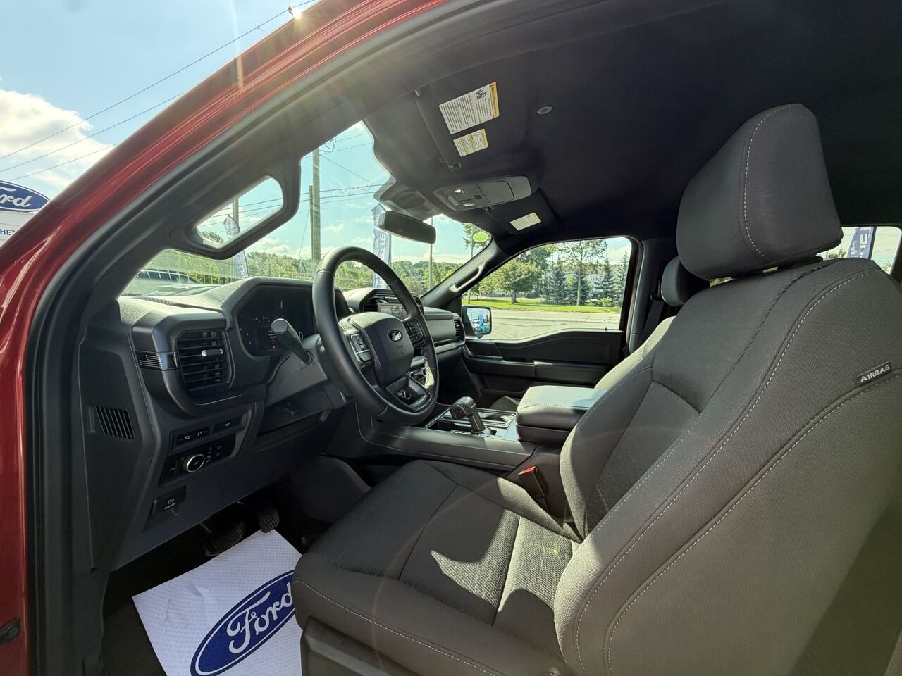 2024 Ford F-150 Red Montmagny - photo #6