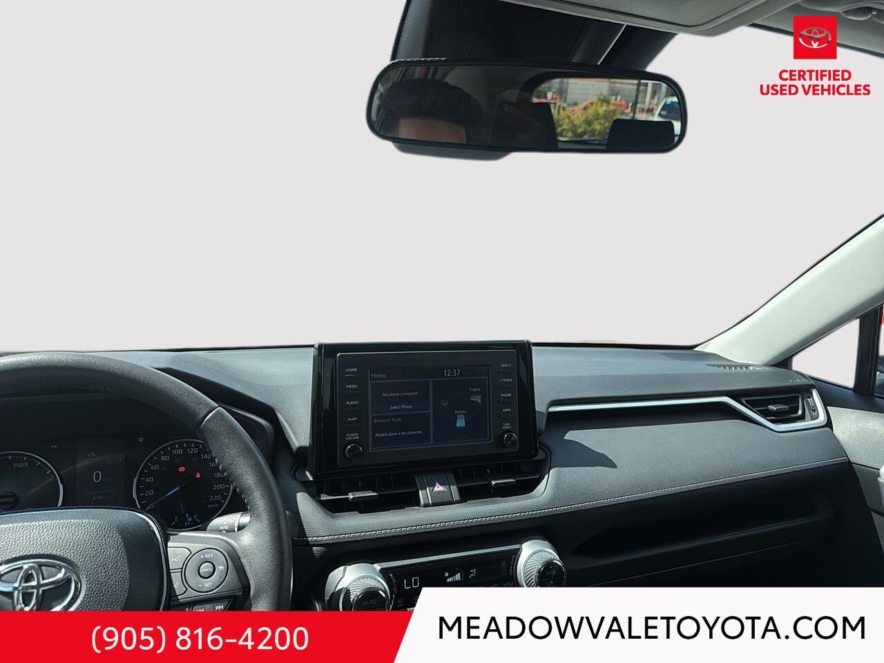 2021 Toyota RAV4 One owner, Red Mississauga - photo #13