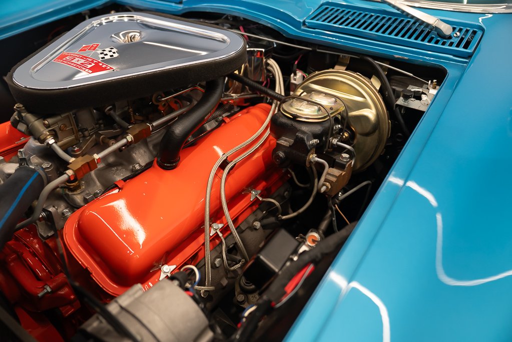 Chevrolet Corvette 1967 Bleu Montréal - photo #27