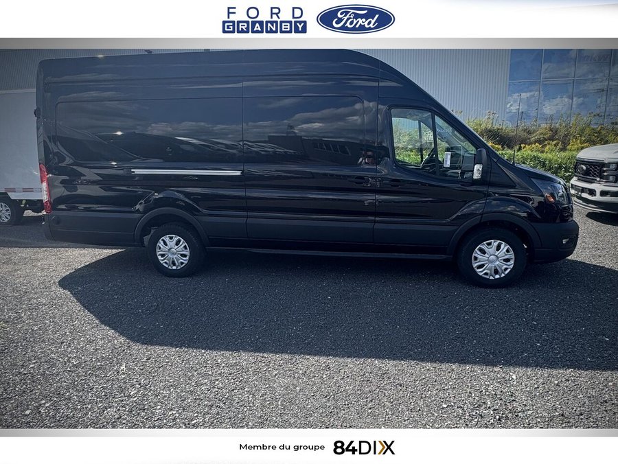 2025 Ford E-TRANSIT FOURGONNETTE UTILITAIRE Black