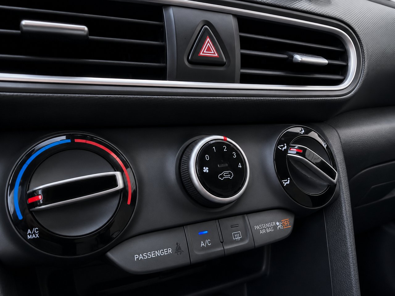 2019 Hyundai Kona Blue Châteauguay - photo #11
