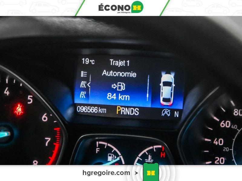 Ford Escape 2018 Beige Laval - photo #18