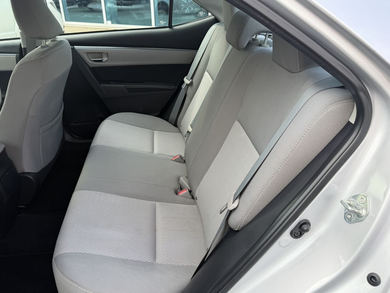 Toyota Corolla 2014 Argent Ste-Marie - photo #8