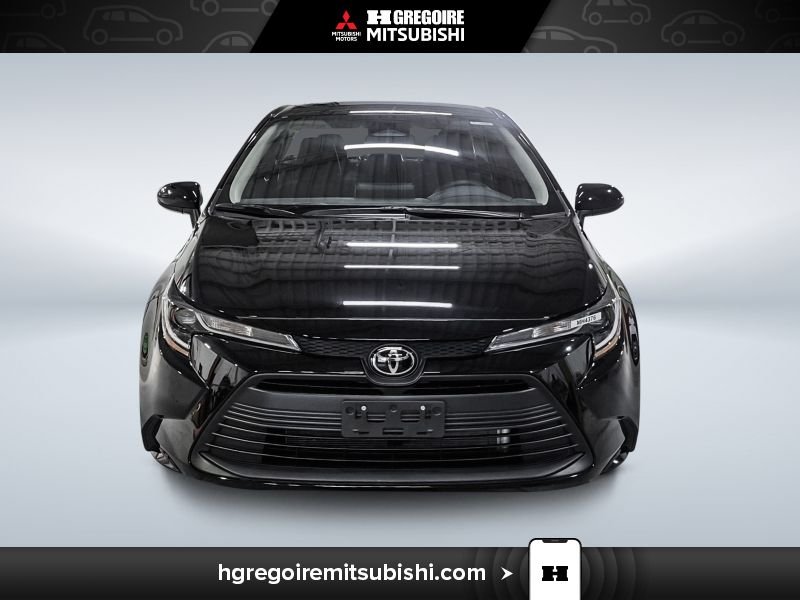 2024 Toyota Corolla Black Saint-Eustache - photo #1