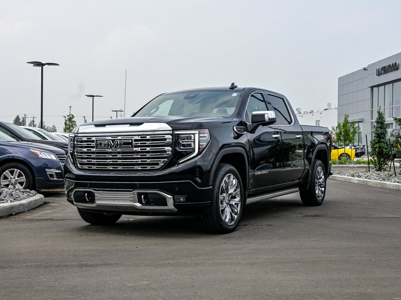 2025 GMC Sierra 1500 4WD Crew Cab 147 Denali Black Sherwood Park - photo #3