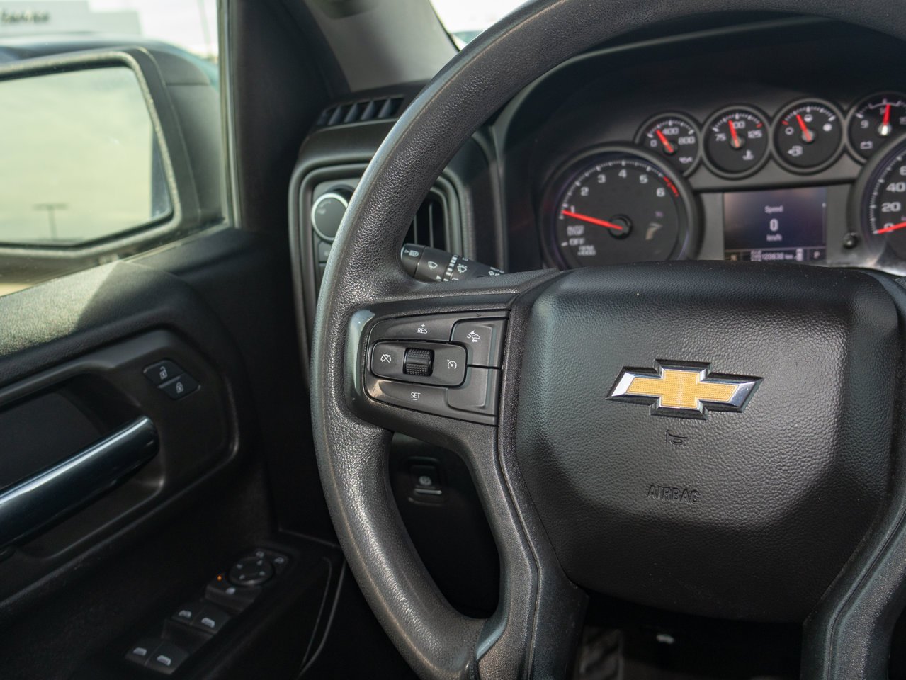 2024 Chevrolet Silverado 1500 4WD Crew Cab 147 Custom Grey Sherwood Park - photo #20