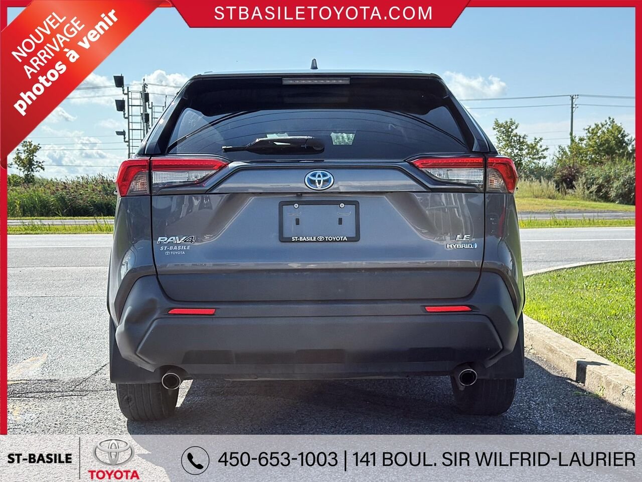 TOYOTA RAV4 Hybride 2023 Gris Saint-Basile-le-Grand - photo #2