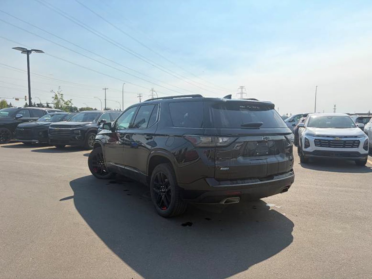 2021 Chevrolet Traverse AWD 4dr Premier Black Sherwood Park - photo #3